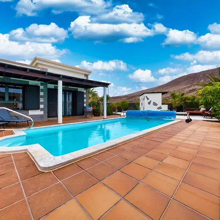 Semesterbostad Endless Summer - Private Pool And Bbq By Lanzarote