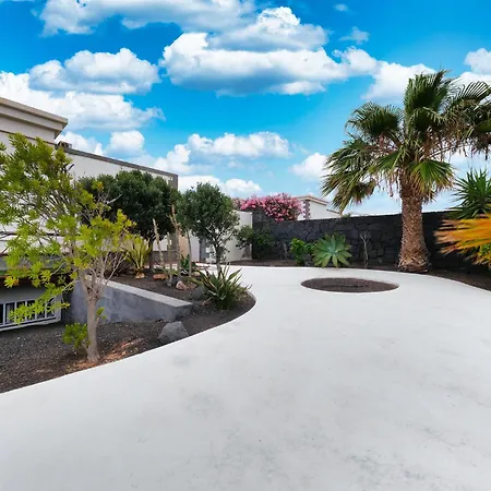 Semesterbostad Endless Summer - Private Pool And Bbq By Lanzarote